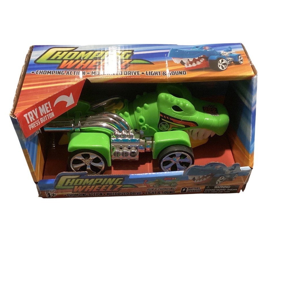 Chomping Wheelz Gator Motorized Toy Vehicle Green Alligator Light Sound New